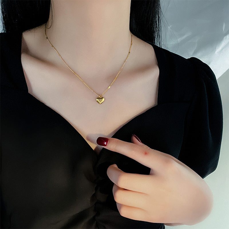 Womens Heart Pendant Necklace