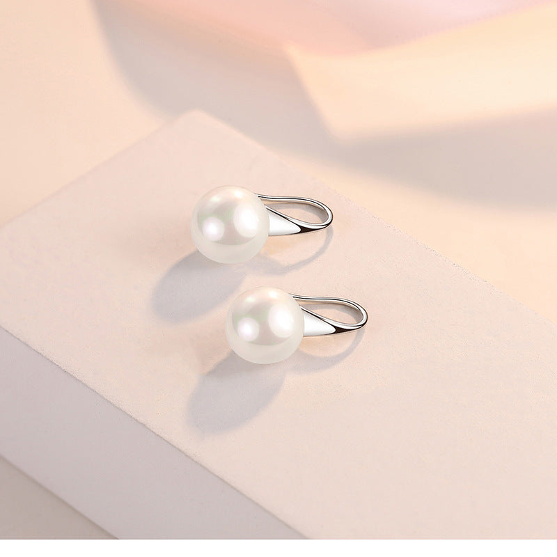 Women's Stylish Water Drop Pearl Earrings